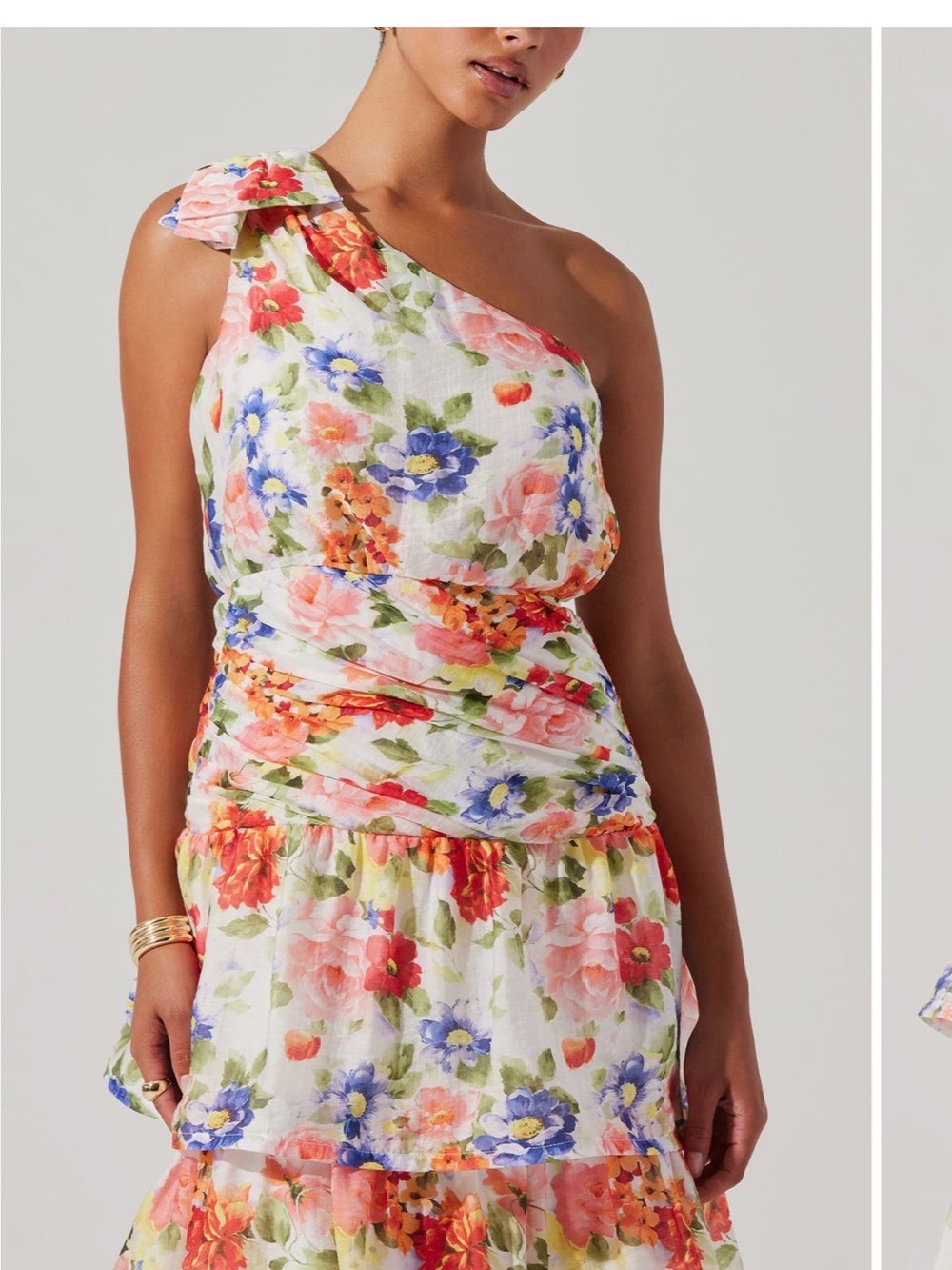 Astr One-Shoulder Floral Tiered Dress in Multi-Color